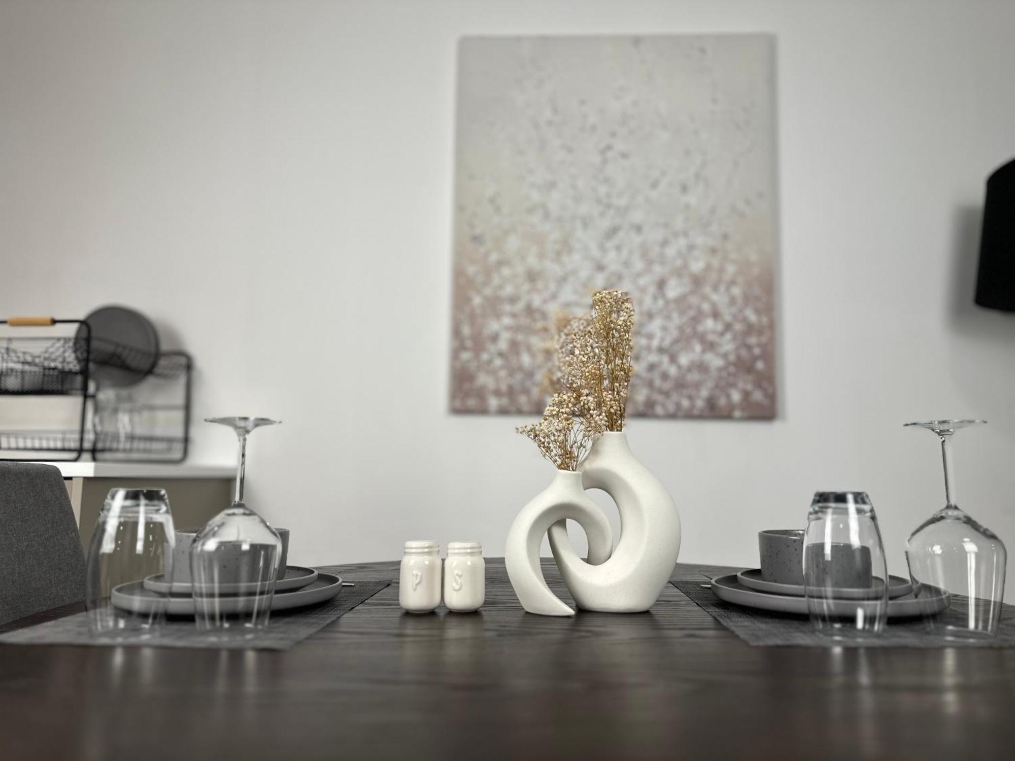 Cozy City Centre Apartment With Free Parking And Free Gym Birmingham Exterior foto