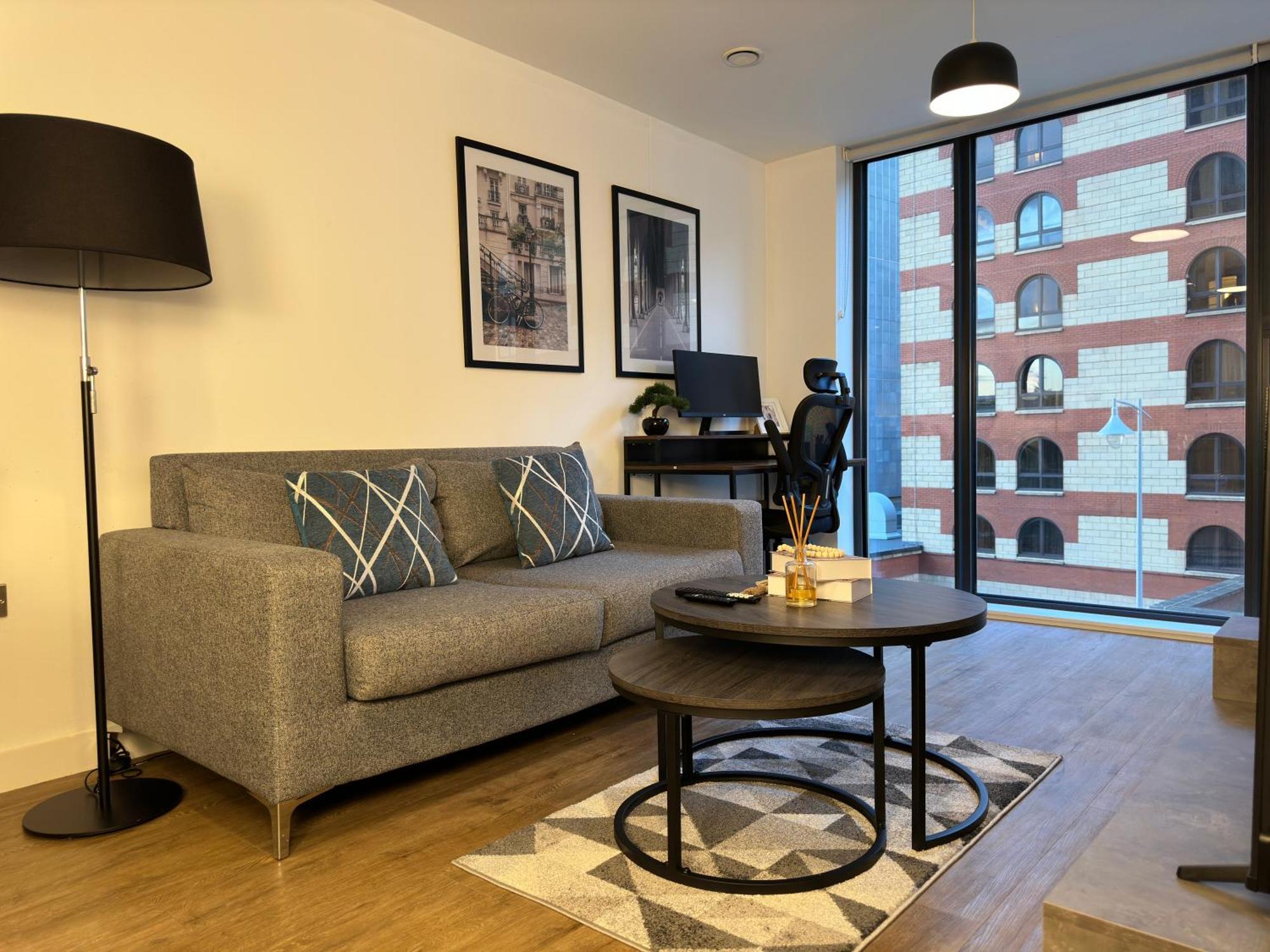 Cozy City Centre Apartment With Free Parking And Free Gym Birmingham Exterior foto